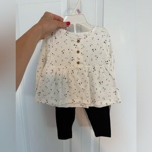 NWT Carter’s Floral Baby Outfit with Black Leggings